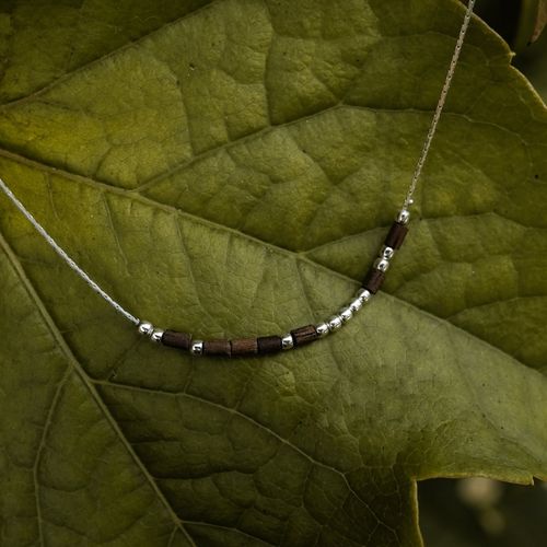 Holzkern Necklace Lifespell collection "Everforever" (Walnut/Silver)